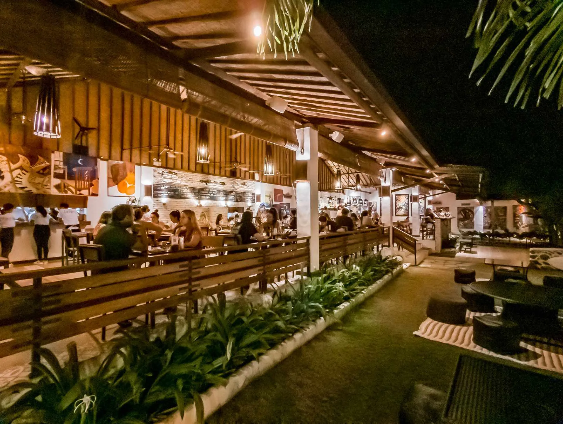 Wood oven pizza at DiVino Italian restaurant